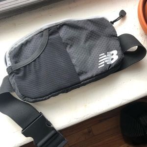 New Balance running belt
